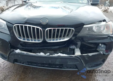 2013 BMW X3 xDrive28I z USA, uszkodzony, nr VIN 5UXWX9C56D0A28703